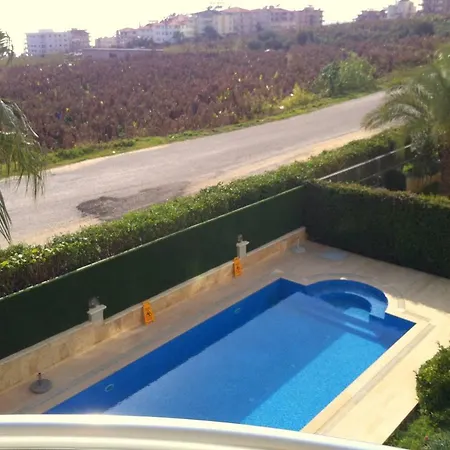 Dinek Mahallesi,eski Antalya Yplu Cad.,uygun Cleopatra 3 Sitesi No:59 Blok:e Daire:2 Apartment