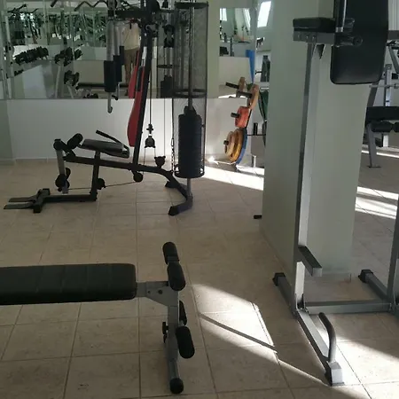 Dinek Mahallesi,eski Antalya Yplu Cad.,uygun Cleopatra 3 Sitesi No:59 Blok:e Daire:2 * Alanya